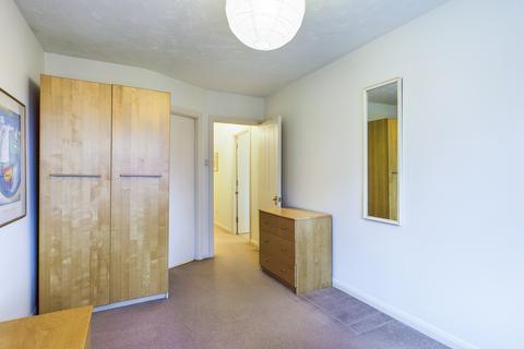 1 bedroom flat for sale, Regent Court, Norn Hill, Basingstoke, RG21