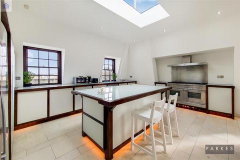 2 bedroom penthouse to rent, Lyall Street, Belgravia, London, SW1X