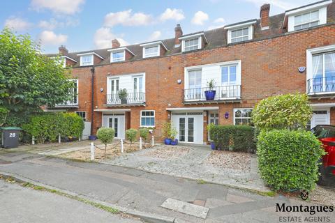 5 bedroom townhouse for sale - Stonards Hill, Epping, CM16