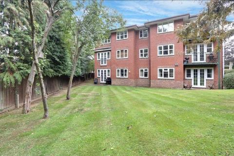 2 bedroom apartment to rent, Gloucester Court, Moorfield Road, Denham Green