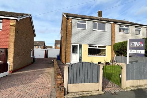 3 bedroom semi-detached house for sale - Burnside Close, Heywood, Greater Manchester, OL10