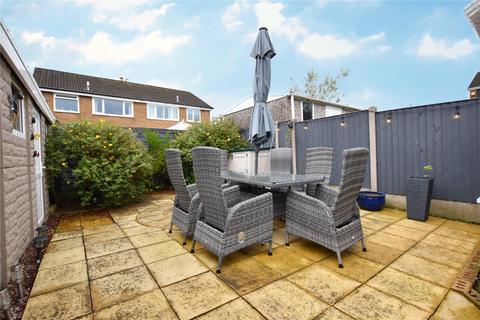 4 Burnside Close, Heywood, OL10 2DH