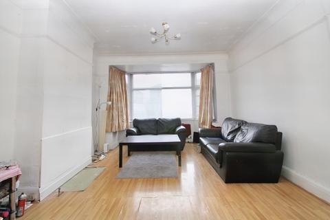 3 bedroom terraced house for sale, Ryefield Avenue, Uxbridge, Greater London