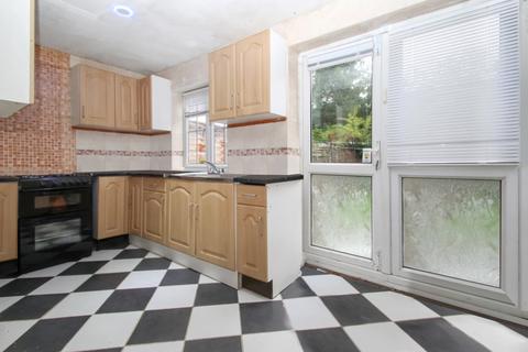 3 bedroom terraced house for sale, Ryefield Avenue, Uxbridge, Greater London