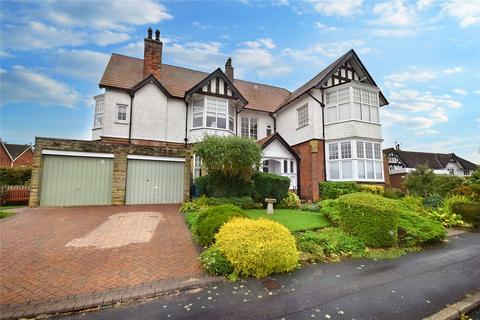 2 bedroom apartment for sale, Hay Brow Crescent, Scalby, Scarborough, North Yorkshire, YO13