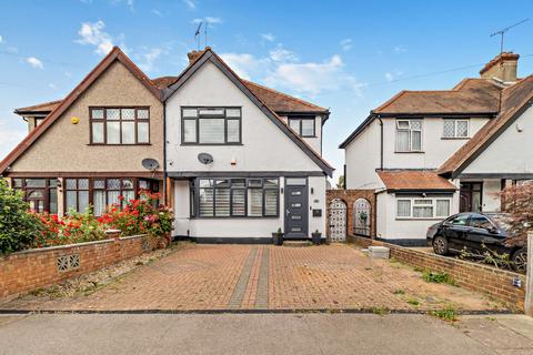 3 bedroom semi-detached house for sale, Hillcroft Avenue, Pinner, HA5