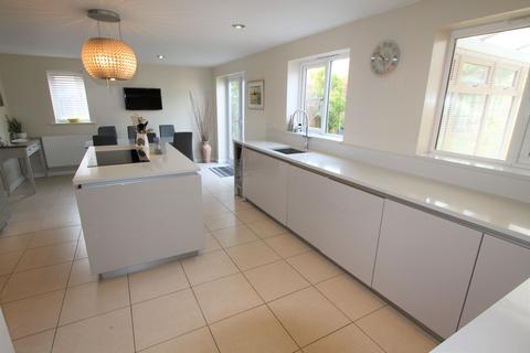 5 bedroom detached house for sale, York Road, Ashton-in-Makerfield, Wigan, WN4 9DS