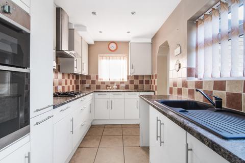 109 Pancroft, Abridge, Romford, RM4 1DA