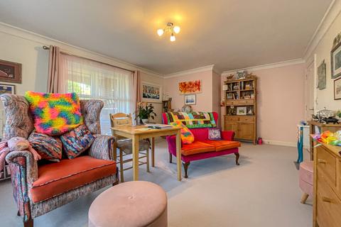 3 bedroom flat for sale - Woodfield Gardens, Belmont Abbey, Belmont, Hereford, HR2