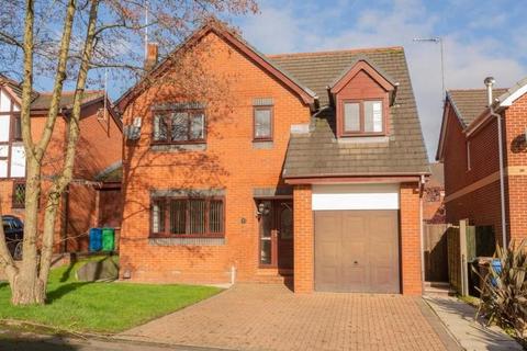 4 bedroom detached house to rent, Tarnside Close, Smallbridge, OL16