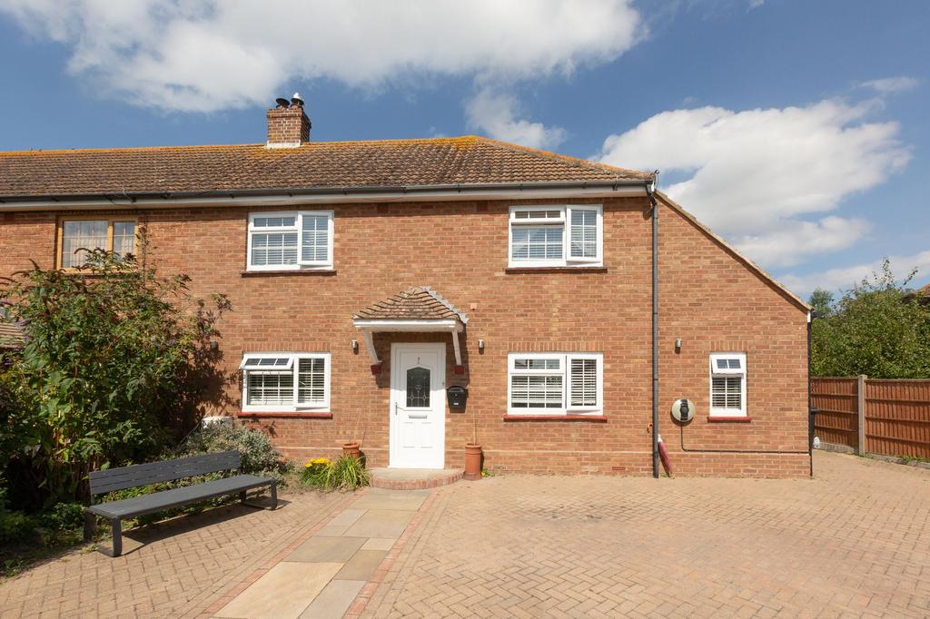 Manor Lea Road, St. Nicholas At Wade, CT7 4 bed semidetached house for