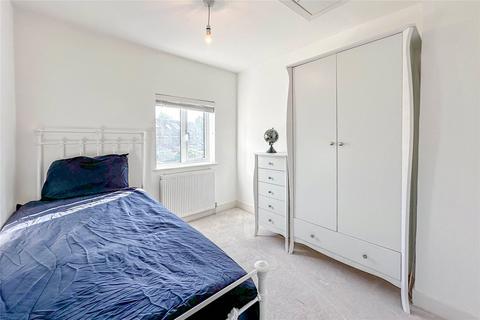 20 Blacksmiths Lane, St Albans, AL3 4SQ