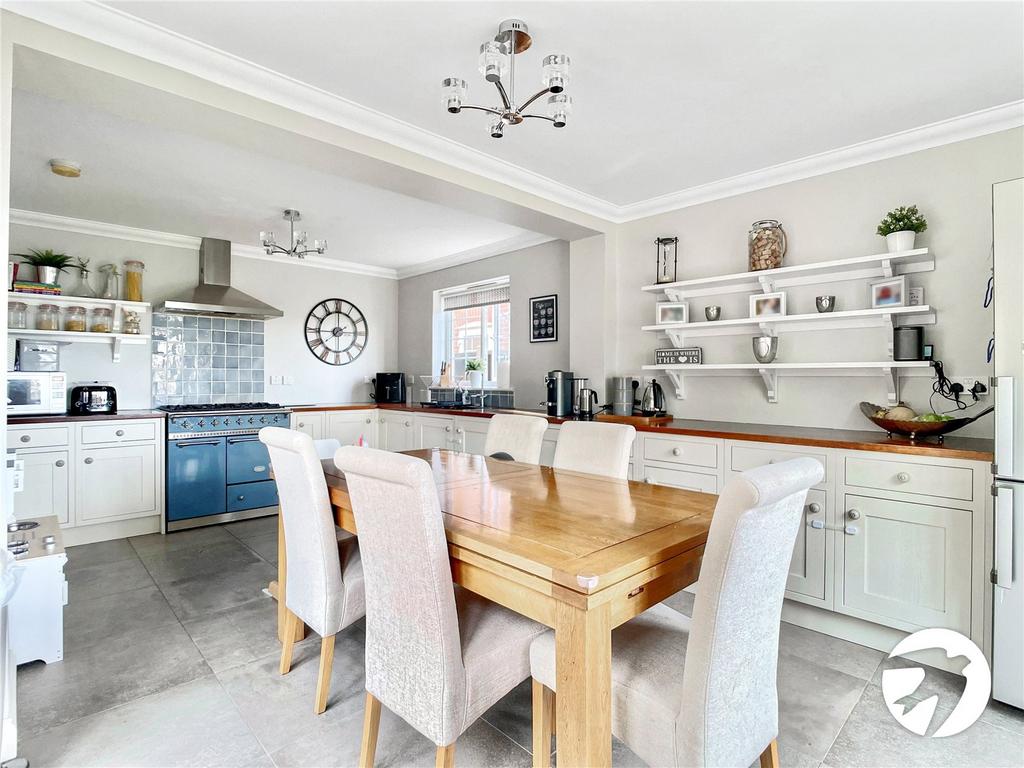 The Green, Darenth Village Park, Dartford, Kent, DA2 3 bed detached