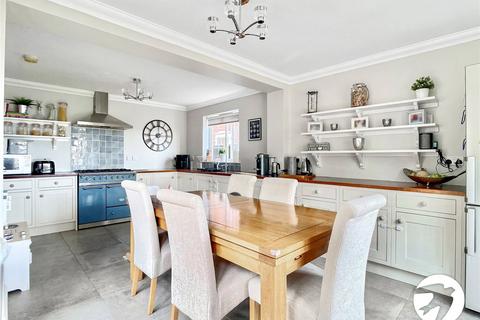 16b The Green, Dartford, DA2 6JR