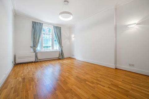 3 bedroom flat for sale, Rodney Court, London