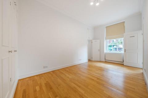 3 bedroom flat for sale, Rodney Court, Maida Vale