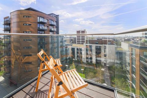 Studio to rent, Park Vista Tower, 21 Wapping Lane, E1W