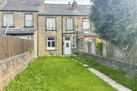 3 bedroom terraced house to rent, Thornhill Avenue, Lindley, Huddersfield, HD3