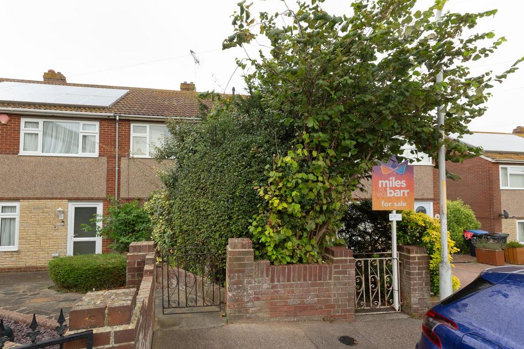 Yarrow Close, Broadstairs, CT10 3 bed terraced house £250,000