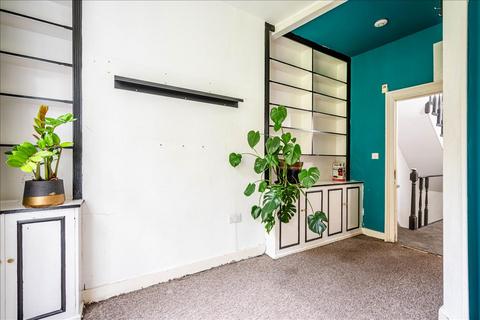 250 Haggerston Road, London, E8 4EP