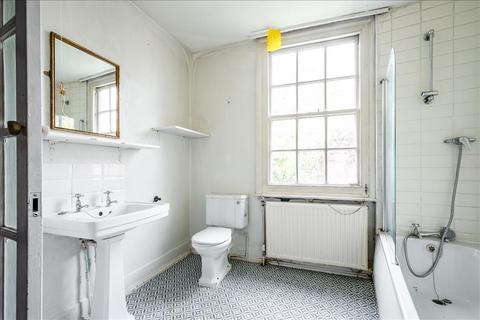 250 Haggerston Road, London, E8 4EP