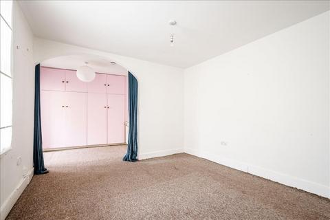 250 Haggerston Road, London, E8 4EP