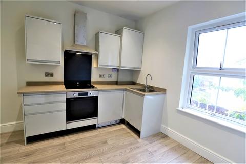 2 bedroom flat to rent - Albert Place, Stoke-on-Trent, ST3