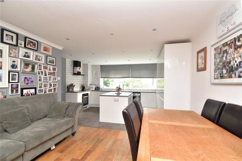 49 Cedar Drive, Sutton At Hone, Dartford, DA4 9EW