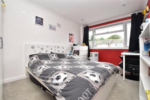 49 Cedar Drive, Sutton At Hone, Dartford, DA4 9EW