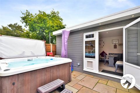 49 Cedar Drive, Sutton At Hone, Dartford, DA4 9EW