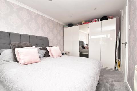 49 Cedar Drive, Sutton At Hone, Dartford, DA4 9EW