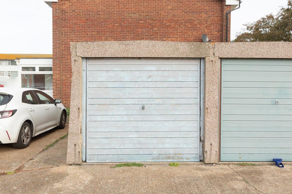 Magdalen Court, Broadstairs, CT10 Property for sale £25,000