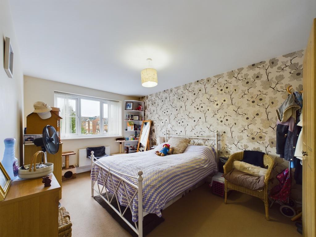 84 Appleton Grove (1)