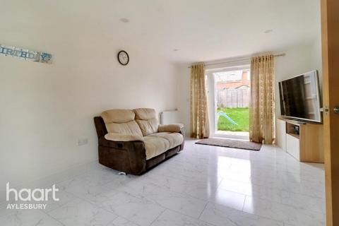 undefined, Topaz Lane, Aylesbury