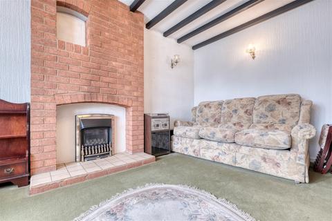 5 Amington Road, Shirley, Solihull, B90 2RF