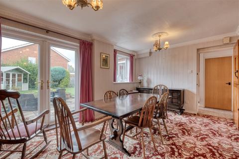 5 Amington Road, Shirley, Solihull, B90 2RF