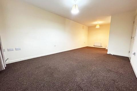 2 bedroom ground floor flat to rent, George Street, Ashton-in-Makerfield, Wigan, WN4 8QD