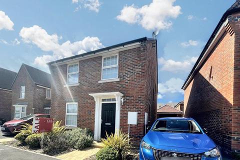 4 bedroom detached house for sale, Pipit Way, Peacehaven BN10