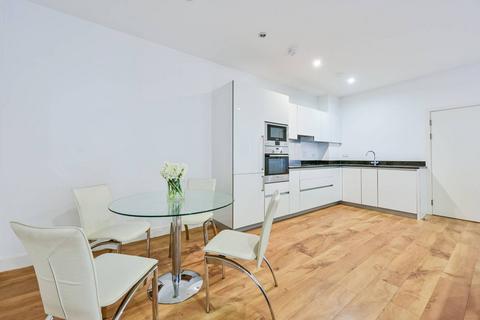 2 bedroom flat for sale - Meadowside, Kidbrooke, London, SE9