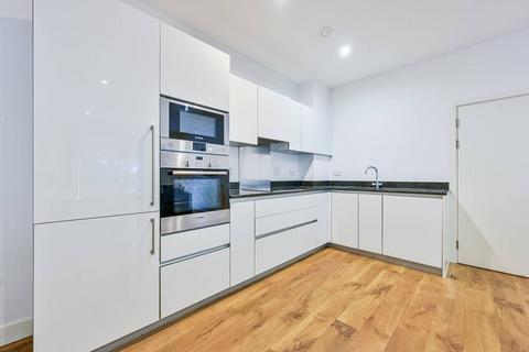 17, Johnson Court, 41 Meadowside, London, SE9 6BS