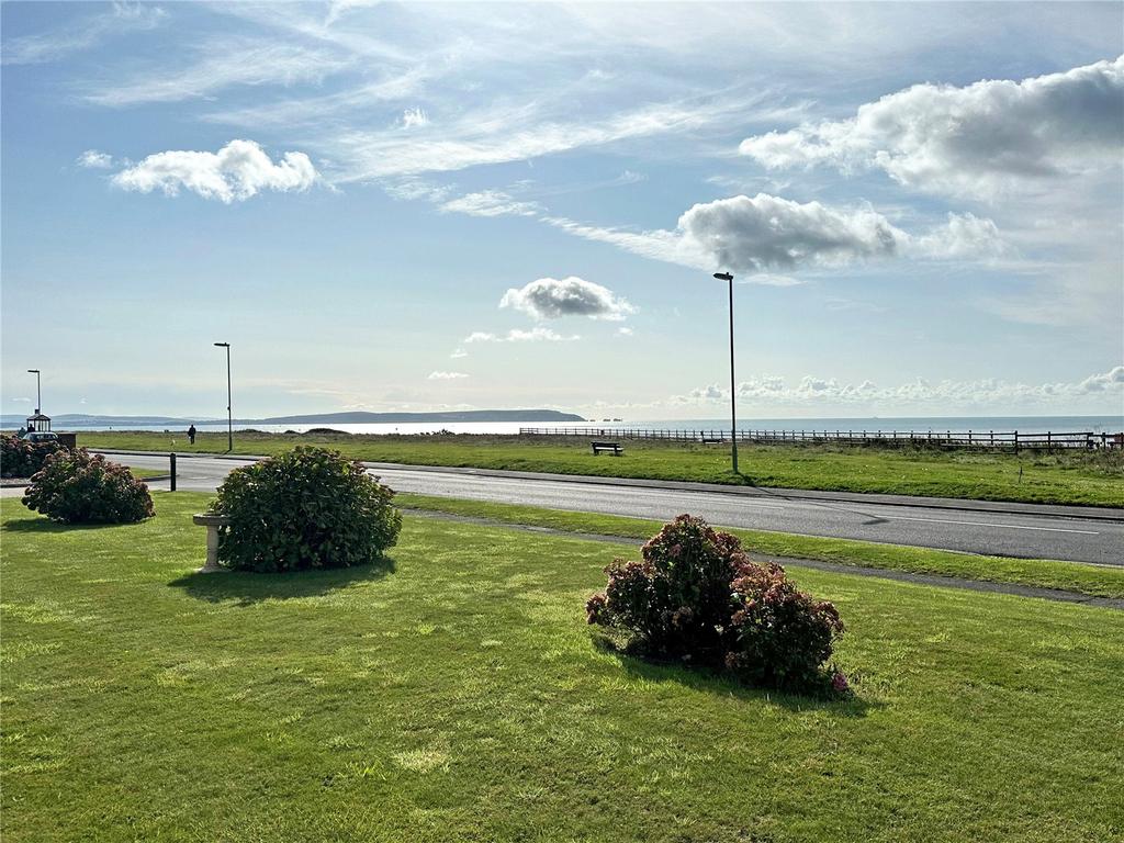 Marine Drive, Barton on Sea, New Milton, Hampshire, BH25 2 bed