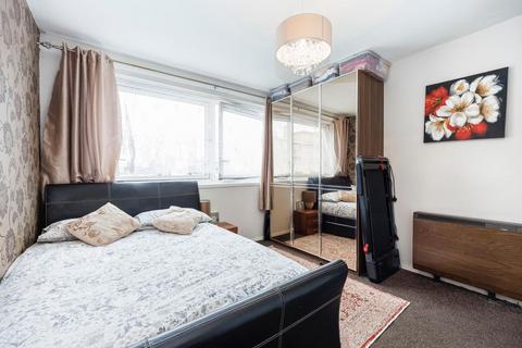 2 bedroom flat for sale, Siege House, London, Whitechapel, E1