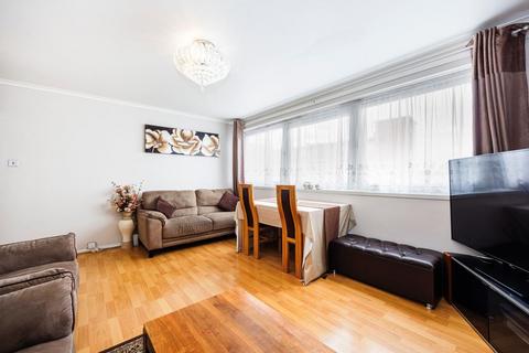 2 bedroom flat for sale, Siege House, London, Whitechapel, E1