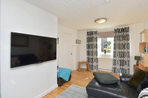 27 Durar Drive, Edinburgh, EH4 7HW