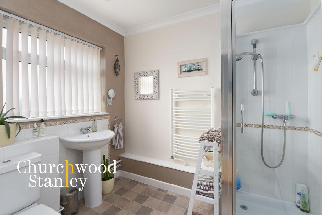 Large shower room
