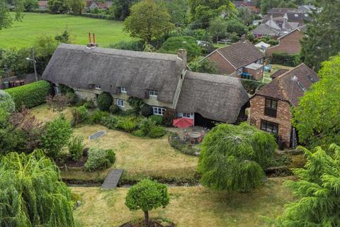 3 bedroom detached house to rent, West Edge,  Marsh Gibbon,  OX27