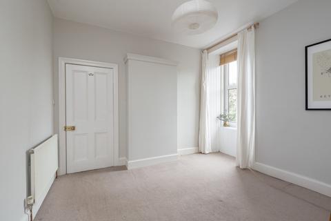 25/6 Lower Granton Road, Edinburgh, EH5 3RT