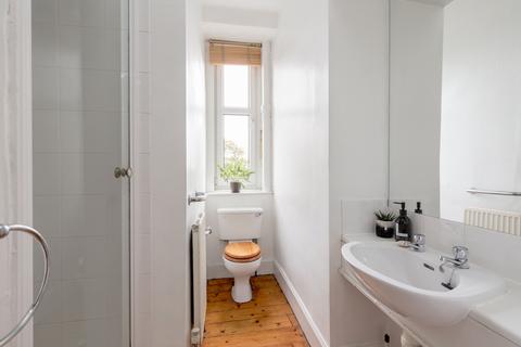 25/6 Lower Granton Road, Edinburgh, EH5 3RT