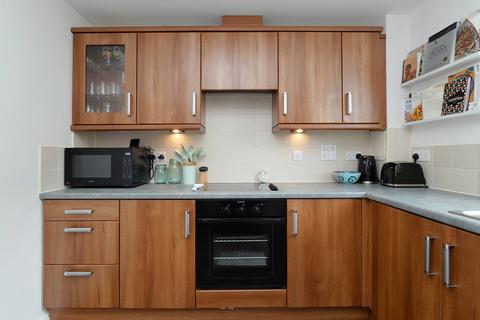 38 Bittern Court, Dunfermline, KY11 8HF