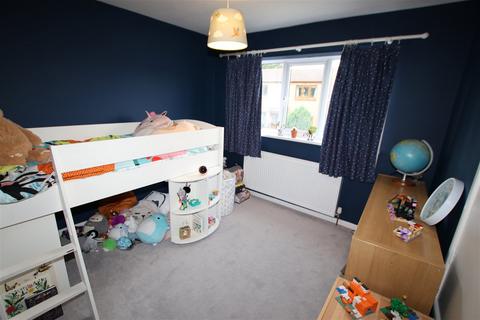 12 Tennyson Close, Penistone, Sheffield, S36 6GY
